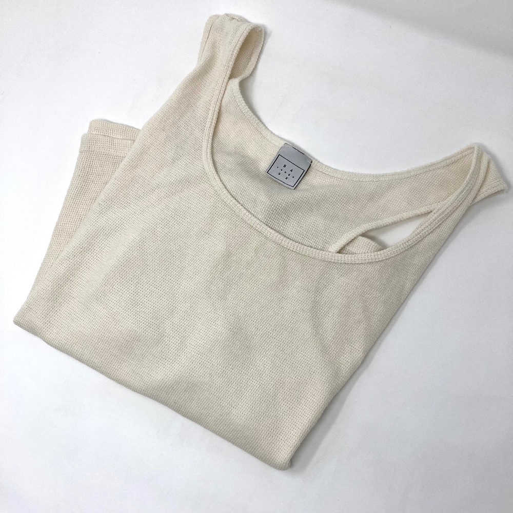 Baserange swing tank too Small